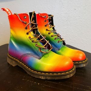 Dr. Martens Pascal Pride boots size 8 mens. New without tags!